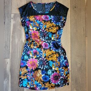 Dept Womens Floral Satin Dress - Small